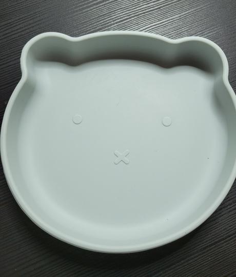 Prvé misky na jedenie pre bábätko + prvý príbor,