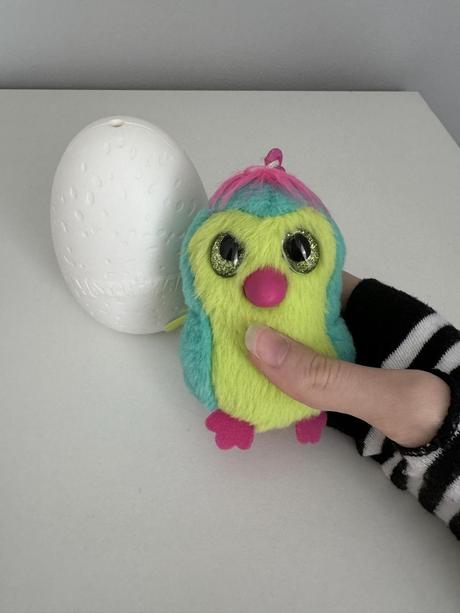 Hatchimals plyšák,