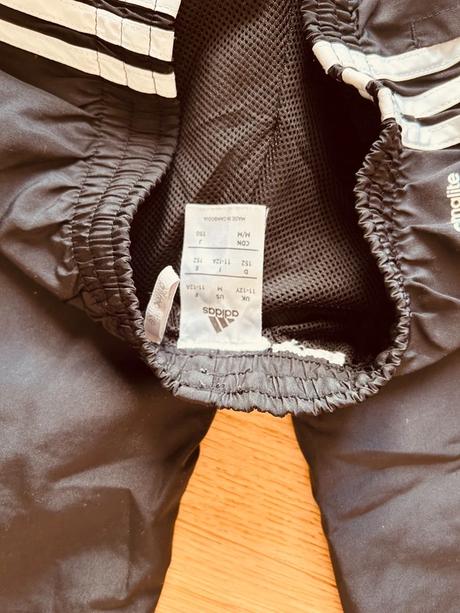 Adidas šušťákové nohavice, adidas,152