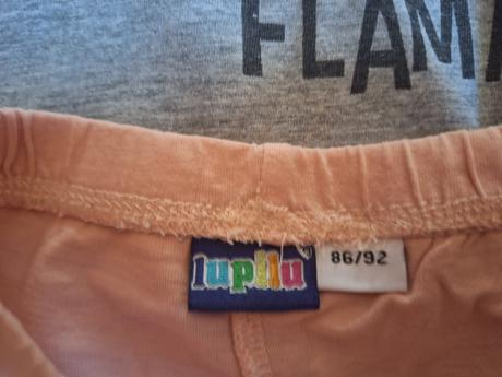 Pyžamo, lupilu,86