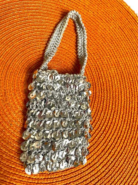 Trblietavá taštička,