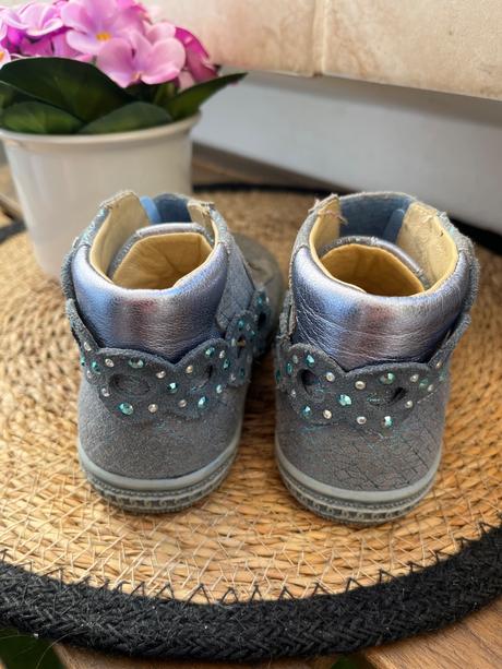 Kotnikove topánky, primigi,24
