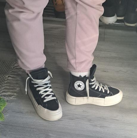 Vysoké conversy, converse,37