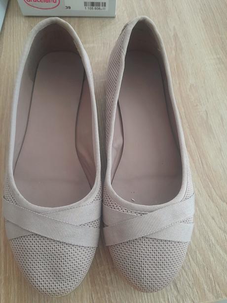 Takmer nové moderné balerinky z deichmann, v.39, graceland,39