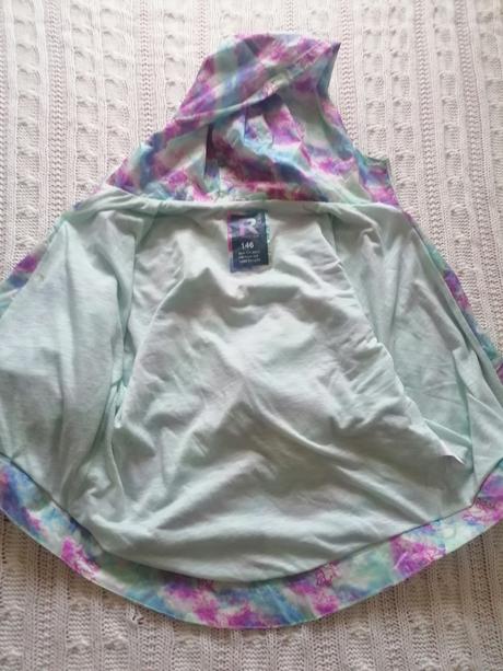 Bunda, reserved,146