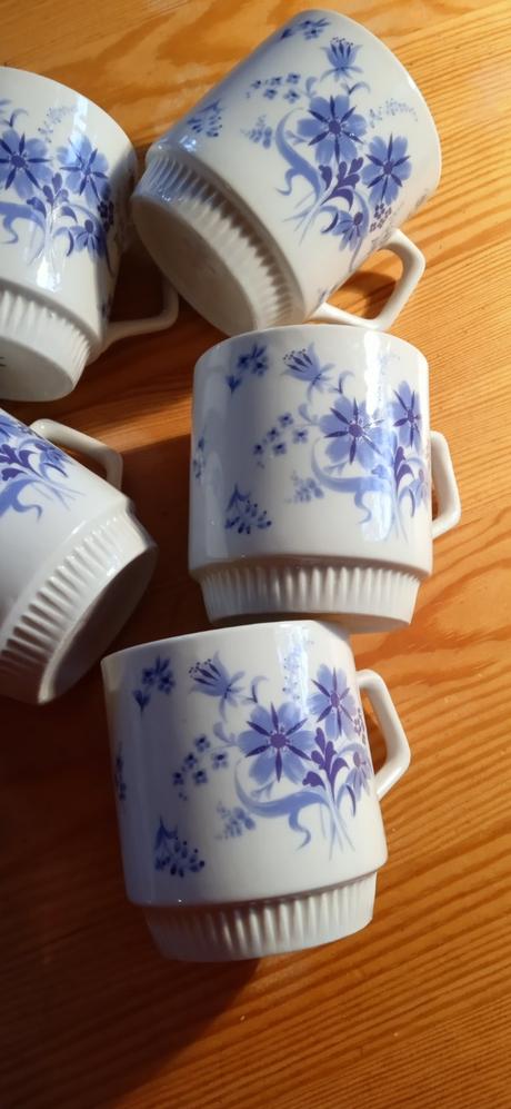 Retro šalky československo -45 eur,