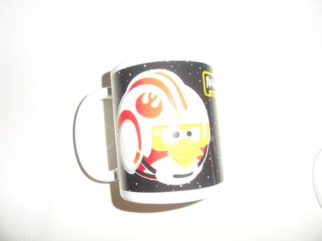 Dve salky angry birds, 