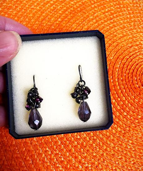 Visiace náušnice rivoli,