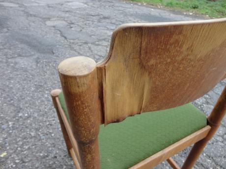 Kuchynské stoličky - drevené s čalúnením, 4 ks,