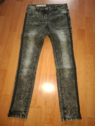 Dievčenske rifle, pepperts,158