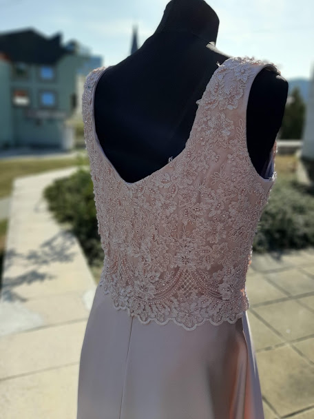 Spoločenské šaty vo veľkosti m/l, l / m