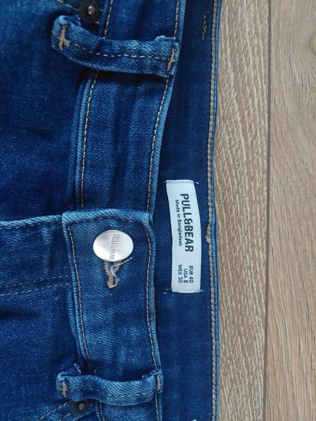 Damske rifle, pull&bear,40