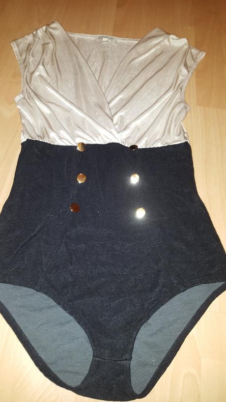 Pekné body, river island,40