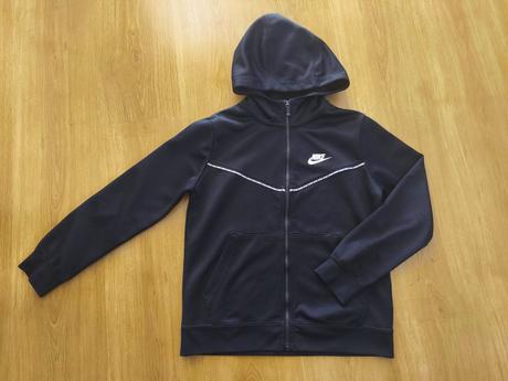 Športová, nike,140