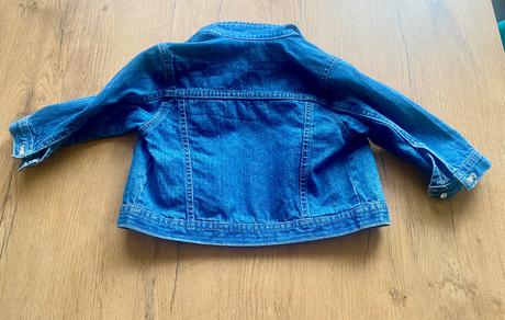 Riflová bundička, 74