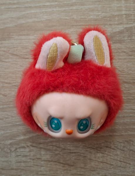 Nový plyšový prívesok labubu popmart 10cm, 