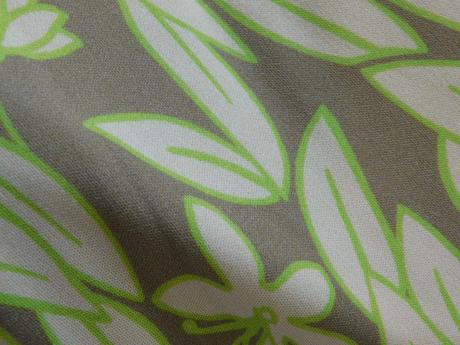 Luxusna pekna sukna, 40