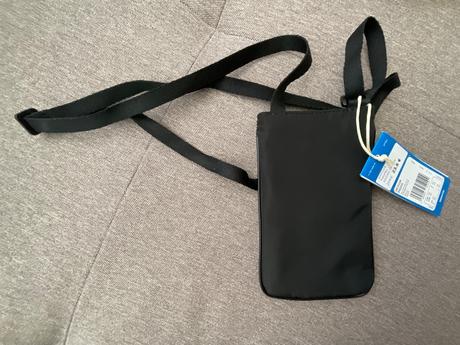 Taštička adidas na mobil, adidas