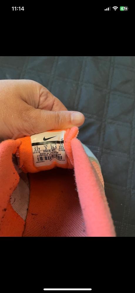 Bombera +botasky, nike,35