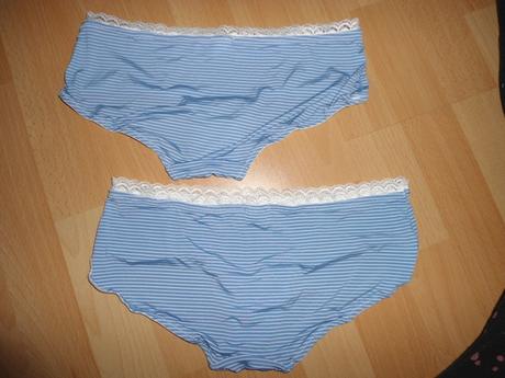 2x bledomodre nohavicky, s