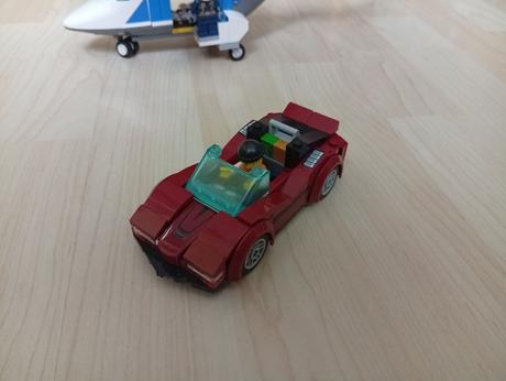 Lego 60138 naháňačka vo vysokej rýchlosti, 