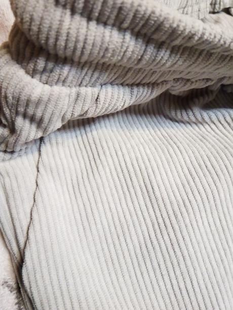 Vymakané menčestrove nohavice s/m, m