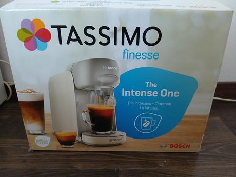 Kávovar na kapsule nový,