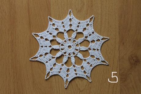 Háčkované vianočné vločky,