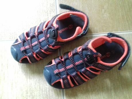 Sportove sandaliky velkost 29, 29