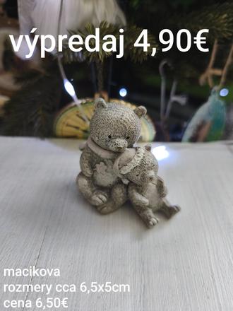 Dekorácia mackovia, 