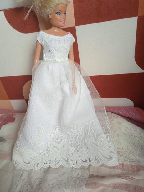 Šaty pre babiku barbie, 