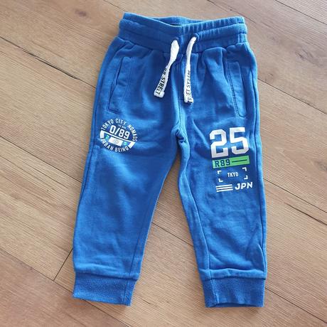 Teplaky reserved, reserved,98