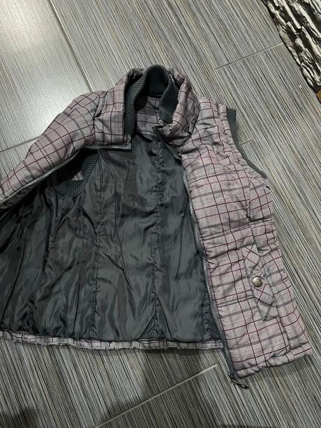 Vesta, colours of the world,m