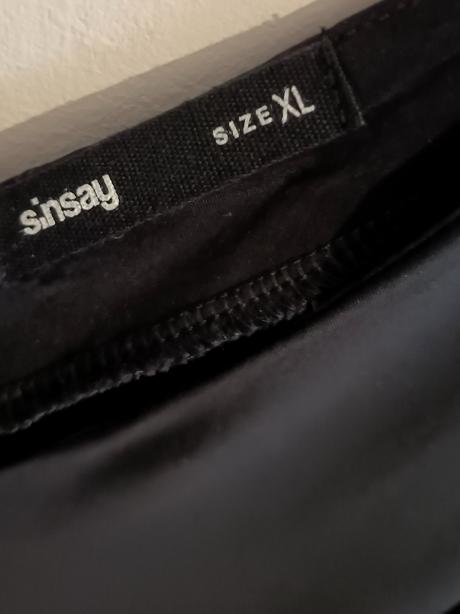 Čierna kratšia blúzka bez rukávov, sinsay,xl
