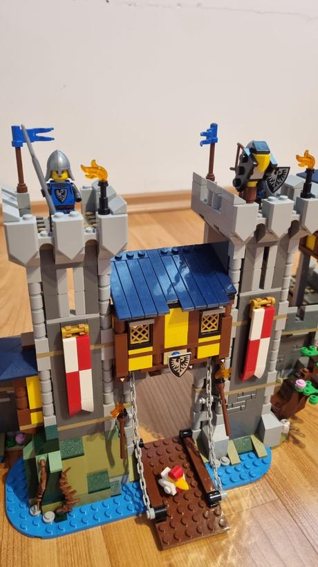 Lego creator stredoveký hrad,