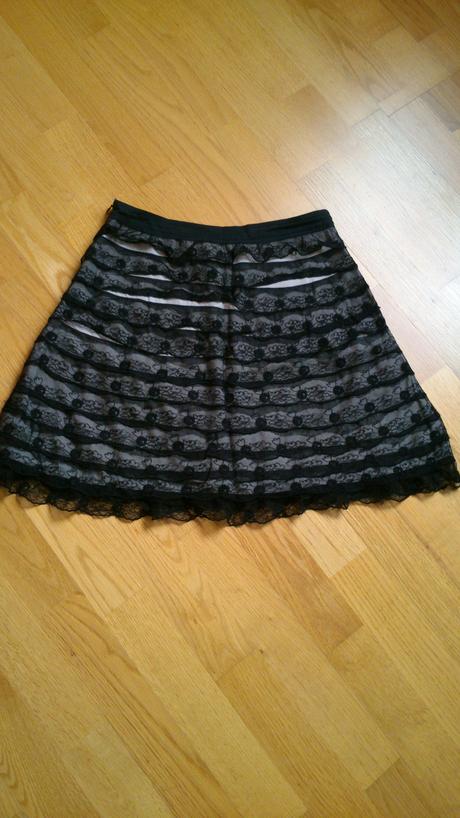 Sukna, atmosphere,36