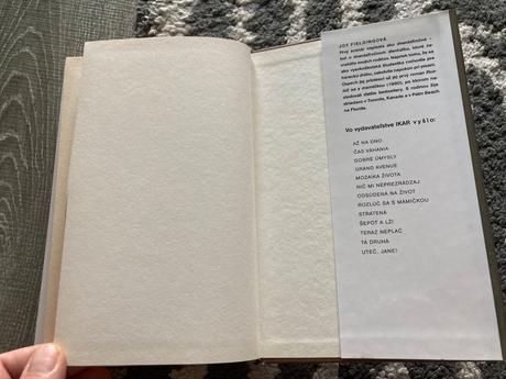 Bábika joy fielding (2006), 