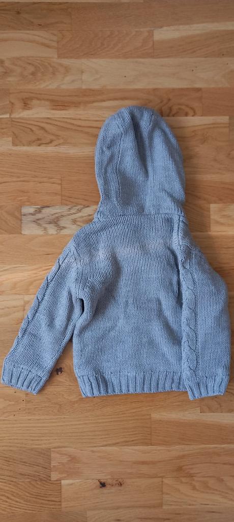 Hrubý svetrík 86/92, lupilu,92