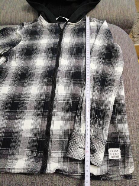 Košeľa s kapucňou v super stave, terranova,140