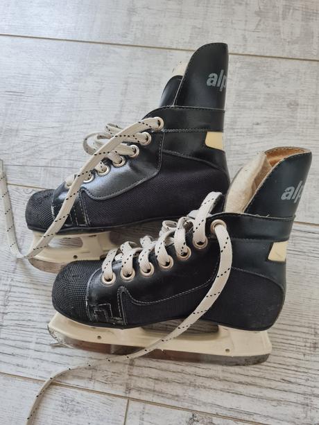 Korčule na ľad, 29