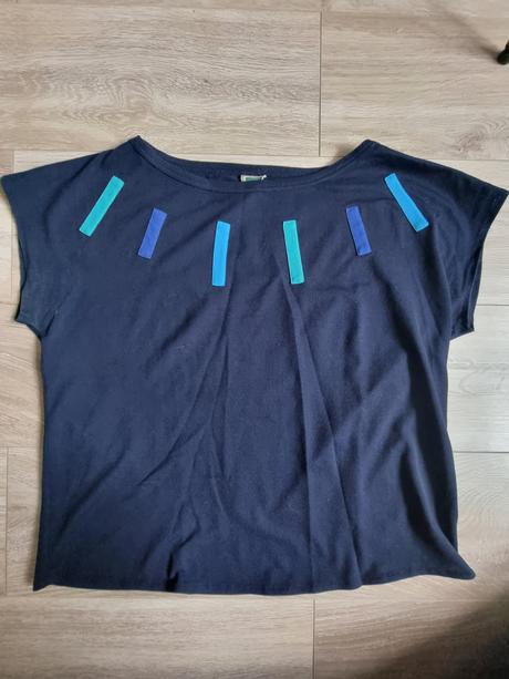 Tmavomodré tričko, m