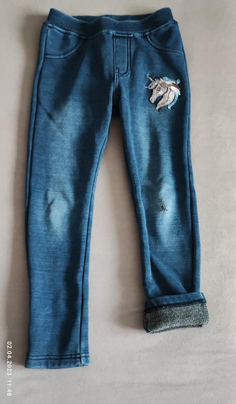 Zateplené džginy s jednorožcom, 116