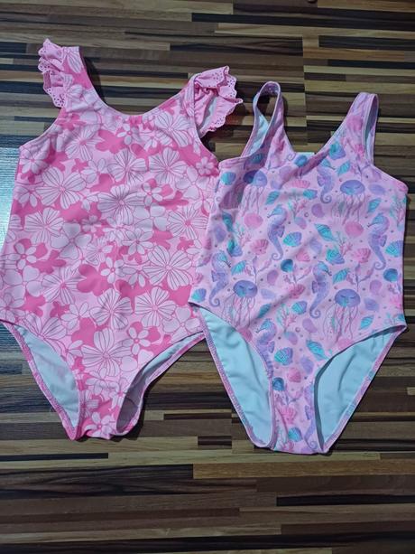 Dievcenske plavky, sinsay,122