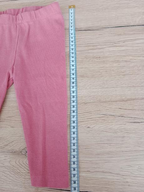 Tmavo ružové legíny, dopodopo,68