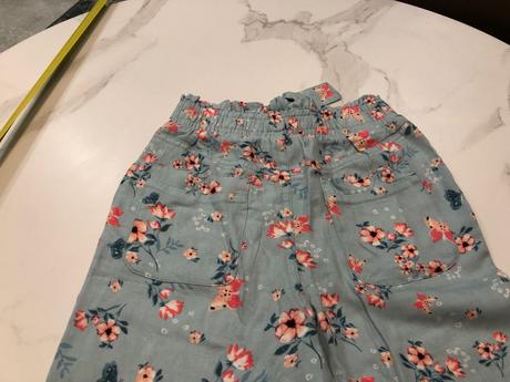 Lahucke letne nohavice a tricko 110/116, kappahl,110