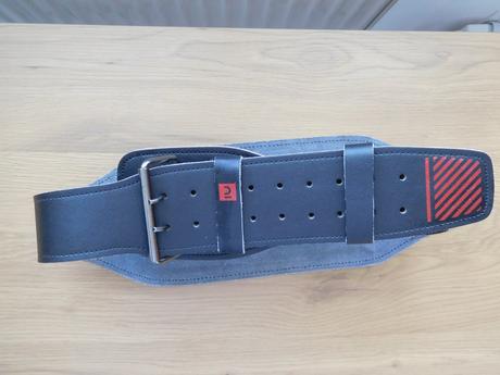 Odolný kožený bedrový opasok na posilňovanie čiern, 