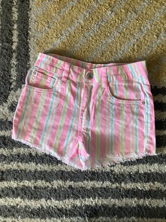 Pásikavé kraťase, reserved,146