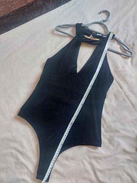 Krasne sexi zamatove body m-l, m