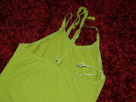 Sexi neónovozelené tričko - top stav , s