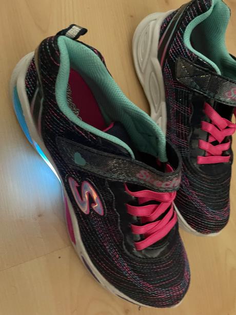 Tenisky sketchers blikajúce vel.37, 37